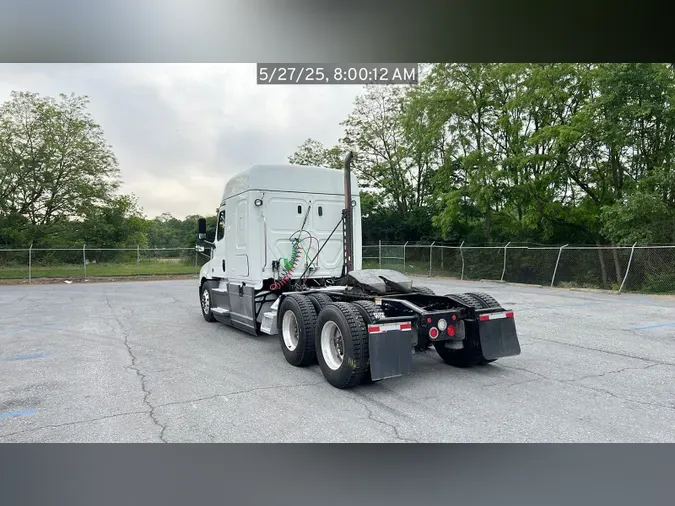 2020 Freightliner Cascadia