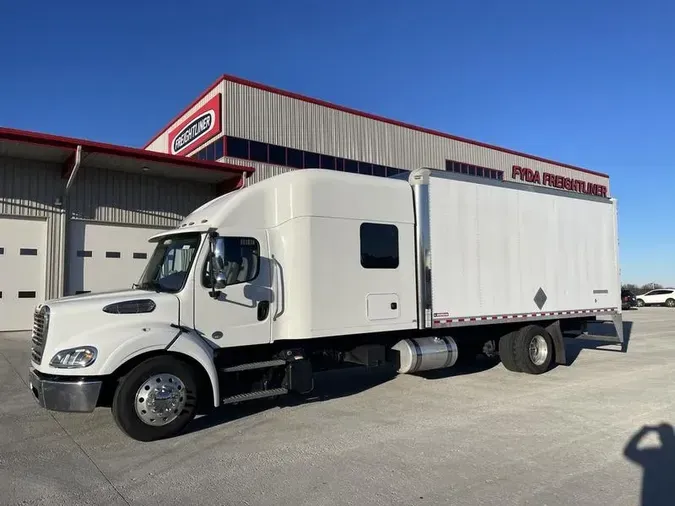 2019 Freightliner M2 112