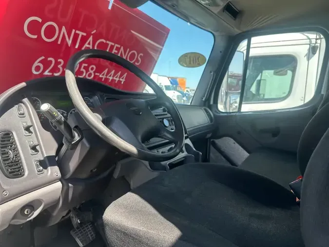2017 FREIGHTLINER/MERCEDES M2 106