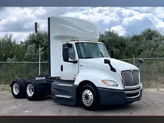 2021 INT LT625 6x4