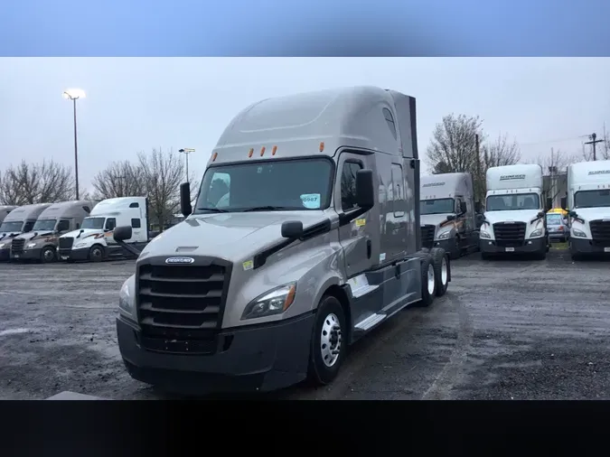 2020 Freightliner Cascadia