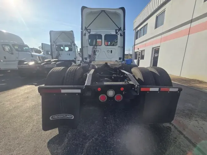 2019 FREIGHTLINER/MERCEDES NEW CASCADIA PX12664b35461824139daa2382619b6498179d0