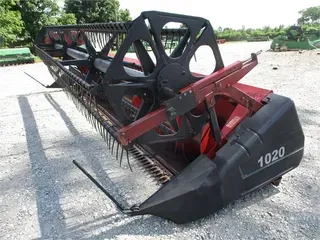 CASE IH 1020