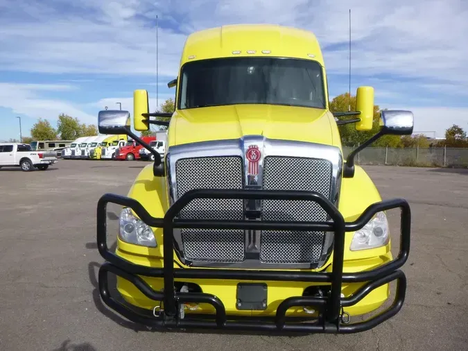 2021 Kenworth T680