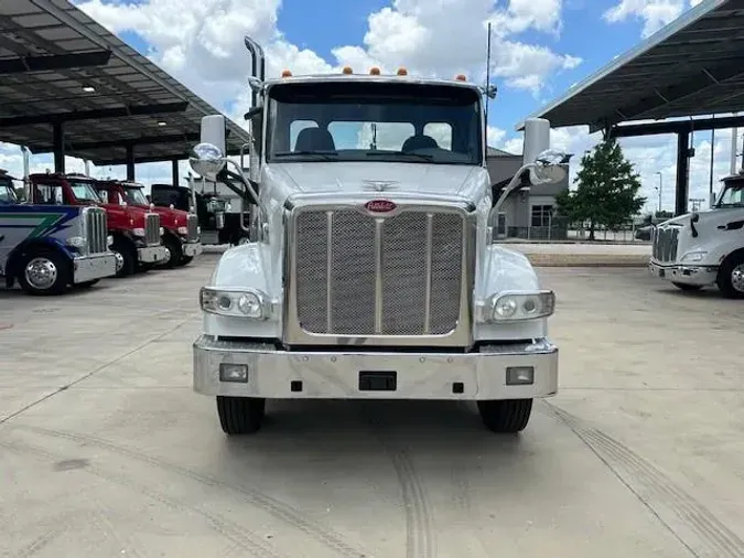 2020 Peterbilt 567