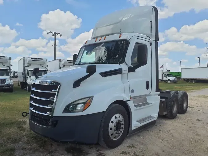 2022 FREIGHTLINER/MERCEDES NEW CASCADIA PX12664b36d8e7e746a580396ee9fcdfc30c581