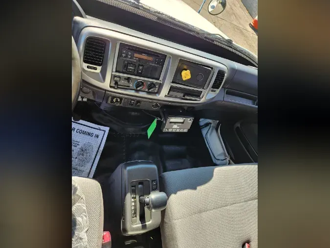 2016 HINO 338 Reefer