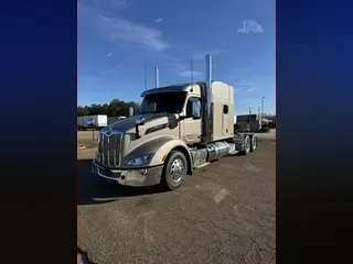 2025 PETERBILT 579