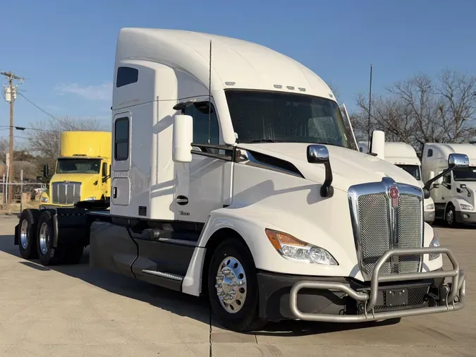 2023 Kenworth T680