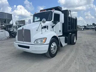 2016 KENWORTH T370