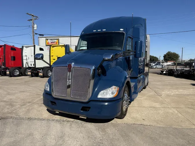2022 Kenworth T680