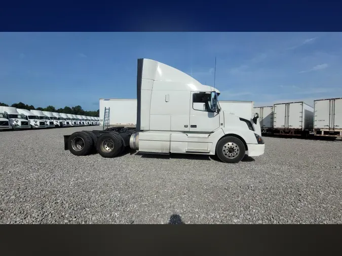 2018 Volvo VNL 740