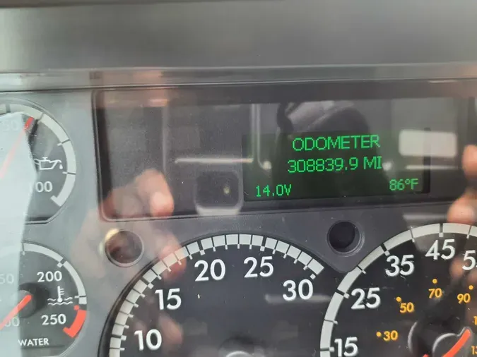 2019 FREIGHTLINER CASCADIA 125