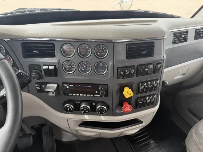 2021 Peterbilt 579b37d912db13858cb7ca4cd5014f7a2cf