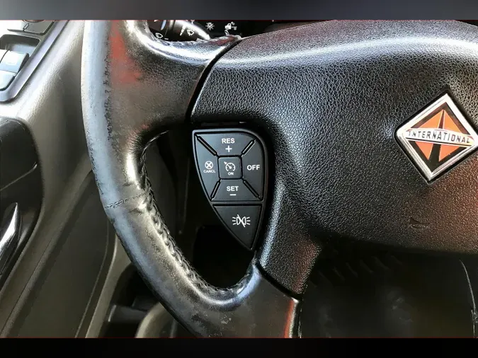 2021 INT LT625 6x4