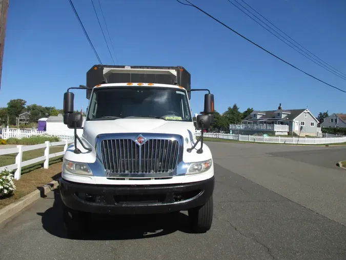 2017 INTERNATIONAL 4300b38428032e3ef0025d68a606f15dd495