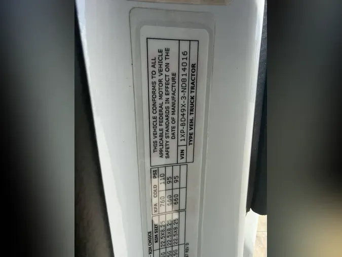 2022 Peterbilt 579b384349d11e21f2b3ceaa069391bbdbb