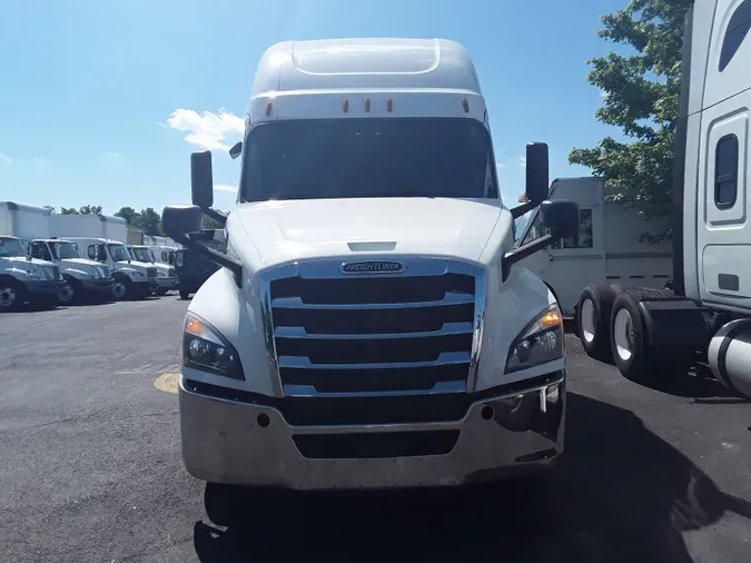 2020 FREIGHTLINER/MERCEDES NEW CASCADIA PX12664