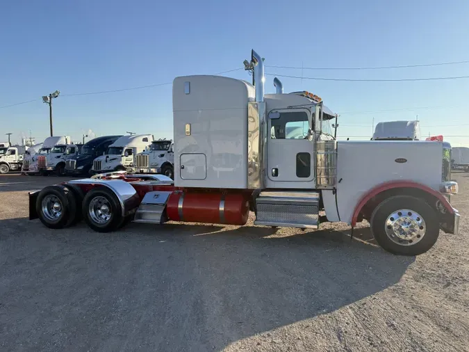 2022 Peterbilt 389b38b58d6fe37cfc39631c01e10c7685d
