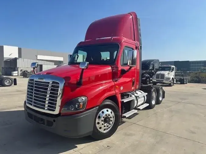 2020 Freightliner Cascadia