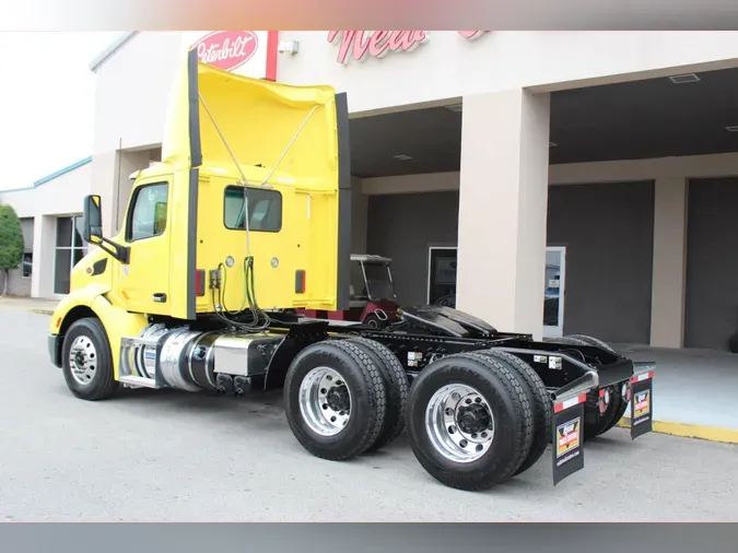 2021 Peterbilt 579