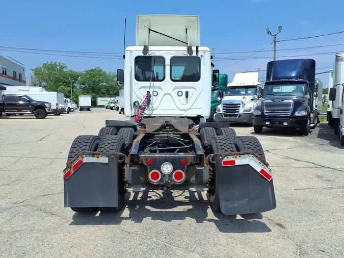 2019 FREIGHTLINER NEW CASCADIA PX12664