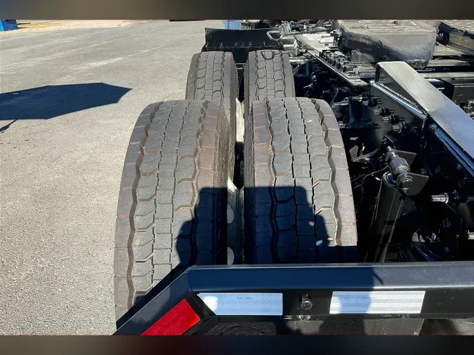 2021 INT LT625 6x4