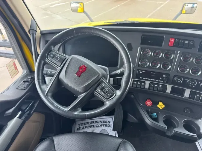 2023 KENWORTH T680