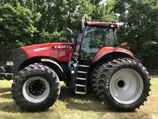 2020 Case IH Magnum 340 AFS