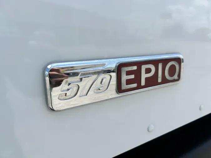 2022 Peterbilt 579