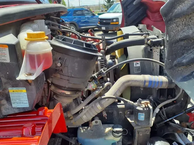 2022 FREIGHTLINER/MERCEDES M2 106b3a77cb22fbc30f9103c7f00767ccdfa