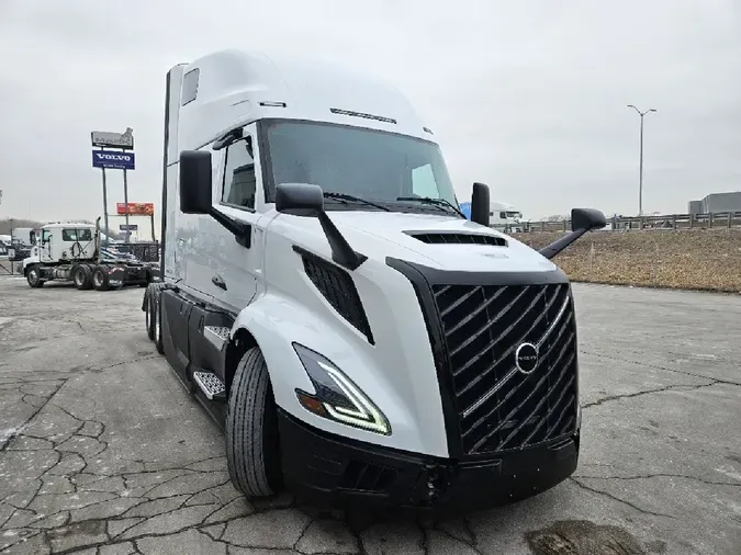 2025 VOLVO VNL64T860b3a7c11b2ee5addabebe43594b7b7fad