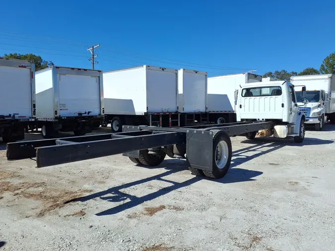 2020 FREIGHTLINER/MERCEDES M2 106