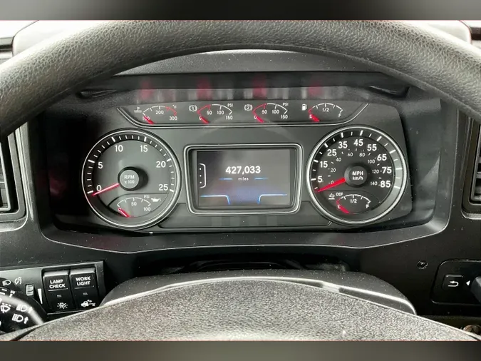 2021 INT LT625 6x4