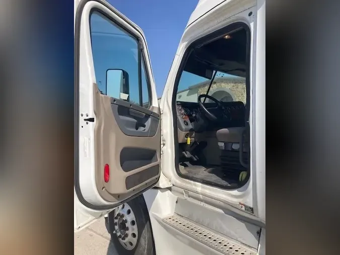 2017 Freightliner Cascadia