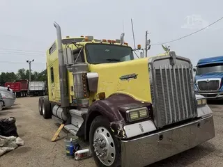 2001 KENWORTH W900