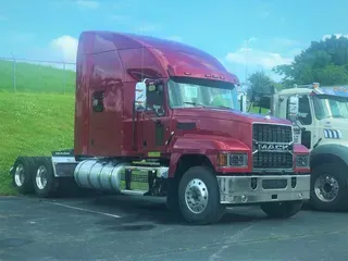 2022 Mack PI64T M778