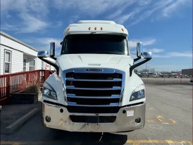 2020 FREIGHTLINER/MERCEDES NEW CASCADIA 116