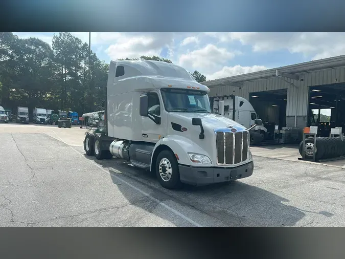 2021 Peterbilt 579b3bb7e52a5c45b04fff96961d57a77ee