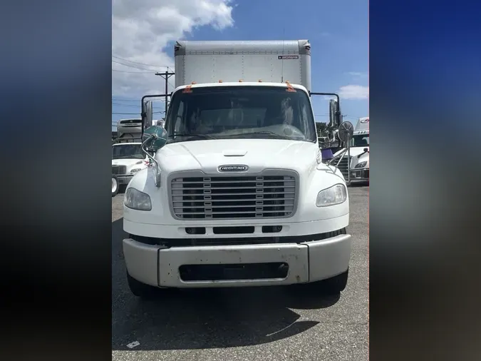 2017 FREIGHTLINER M2 106