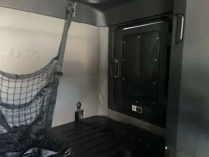 2019 FREIGHTLINER NEW CASCADIA PX12664