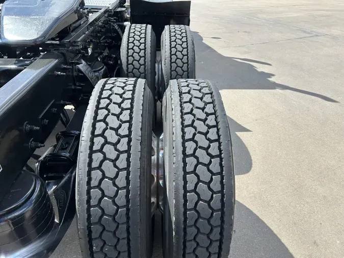 2020 Peterbilt 567