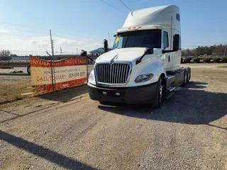 2020 NAVISTAR INTERNATIONAL LT625 SLPR CAB