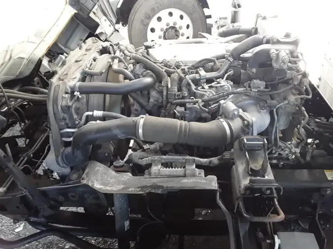 2018 ISUZU NPR HDb3be5b2fd724c10c5a9a0b537a737713