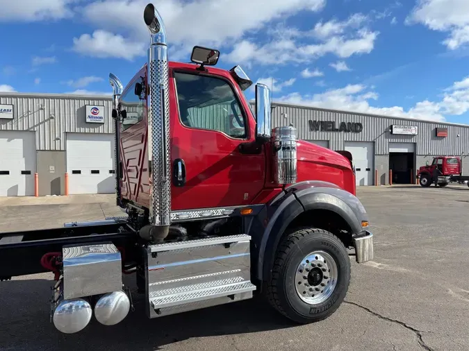 2026 International HX620b3c292058f1d5640c1090d2940748d9b