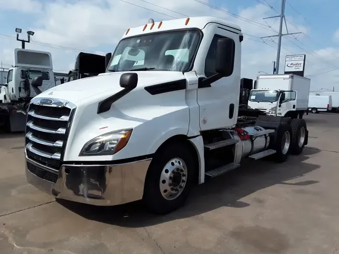 2021 FREIGHTLINER/MERCEDES NEW CASCADIA PX12664b3c4826887676400a998dfcedfc8574f