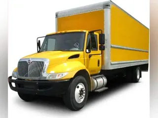 2018 International 4300-4X2