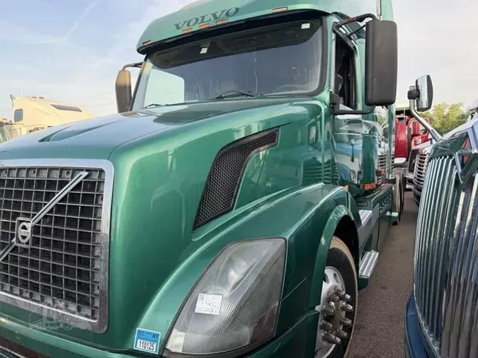 2006 VOLVO VNL64T780