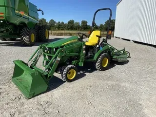 2016 John Deere 1025R