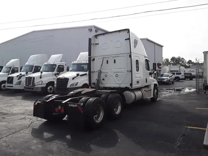 2019 FREIGHTLINER/MERCEDES CASCADIA 125